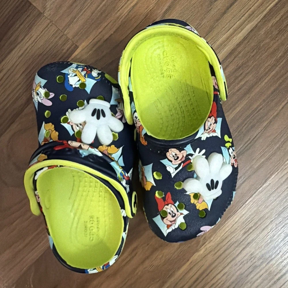 CROCS disney toddler